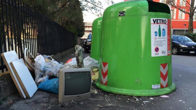 Poltrona, tv... Manca il film...