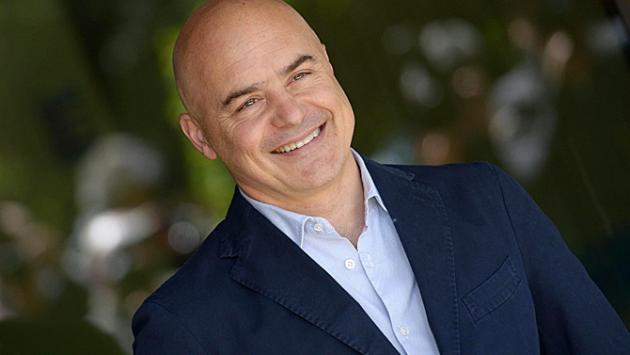Roma, incidente in scooter per Luca Zingaretti