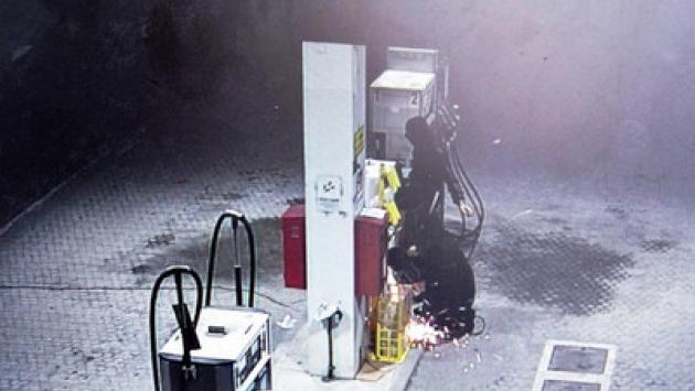 Assalto al self service del distributore