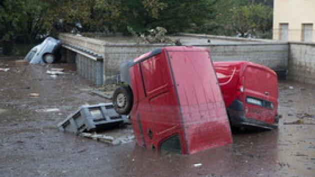 Il Comitato  alluvionati  di Parma: "Per favore, pulite l'alveo del Baganza"