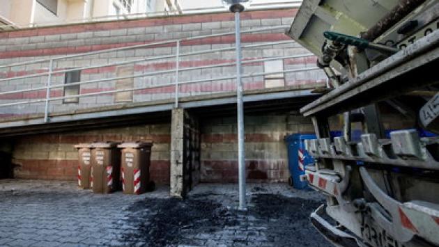 Residenti divisi dalla «guerra» dei rifiuti