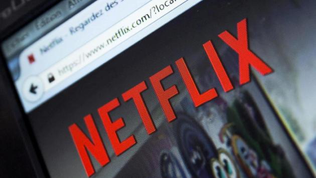 Netflix prepara il debutto nella diretta streaming con reality e comici