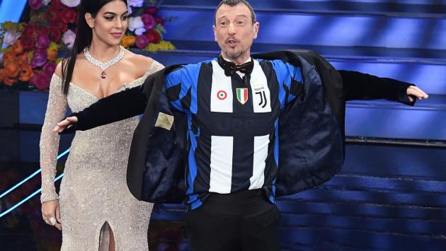 Sanremo 2020, Amadeus lancia un concerto contro la violenza alle donne il 19 settembre a Reggio