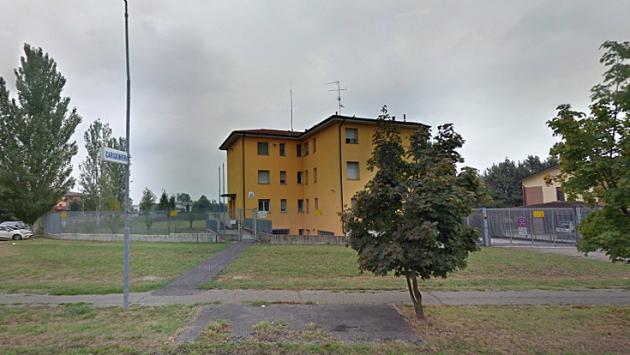 Castelnovo Sotto, i carabinieri sventano un “assalto” notturno a un supermercato