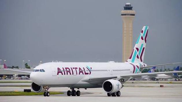 I liquidatori: 'licenziati 1.450 dipendenti'. Air Italy: 'Nessuna lettera di licenziamento è partita'
