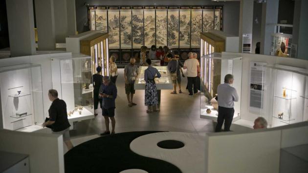 Il Museo d'Arte Cinese e la mostra "Mode nel mondo" sono aperti al pubblico