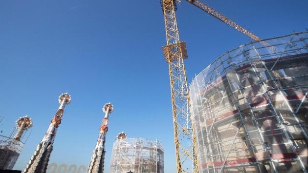 Coronavirus, si ferma il cantiere della Sagrada Familia a Barcellona