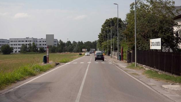 Due incidenti nella notte in strada Martinella: due feriti