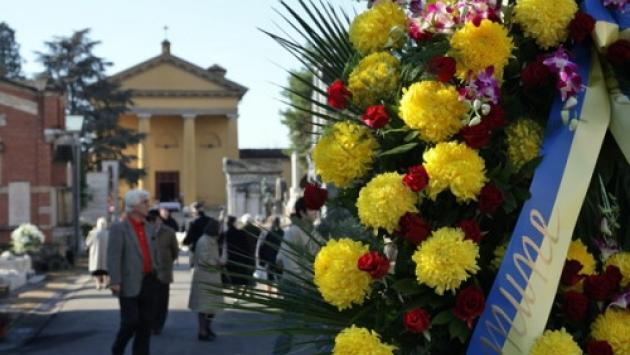 Decisa la chiusura dei cimiteri di Parma