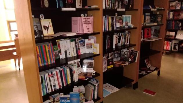 #ioresto a casa... e leggo: un milione di titoli disponibili dalle biblioteche emiliane