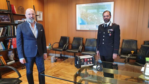 I Nas di Parma consegnano alla Regione 5 ventilatori requisiti