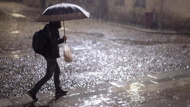 Allerta meteo gialla per neve, pioggia che gela