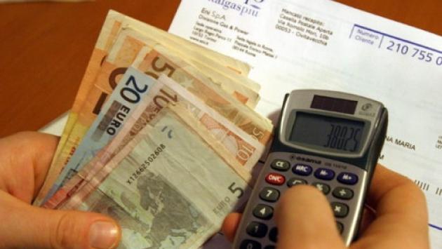 Le banche fanno il pieno di utili a scapito dei clienti che subiscono aumenti sui mutui e conti correnti