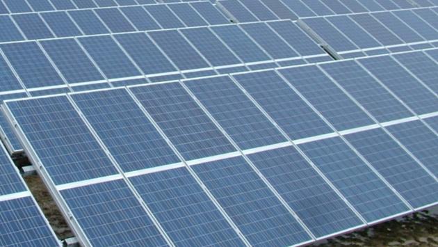 Raccolte 300 firme contro il nuovo parco fotovoltaico. Arpae: «Area idonea, valutati tutti gli aspetti» 