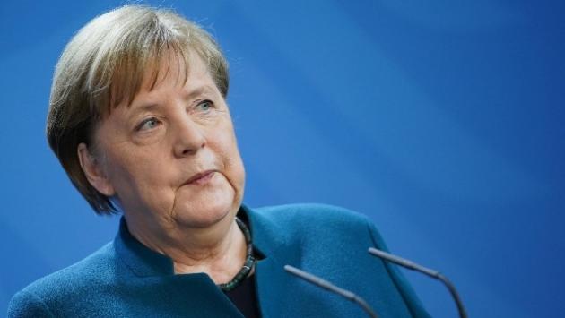 Eurobond, la Merkel e l'Olanda dicono di no, Borrell favorevole