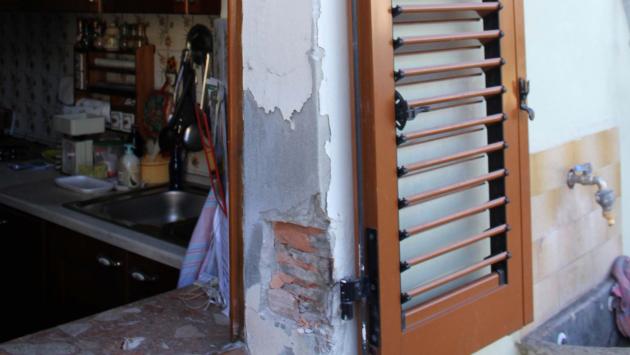 Scoperti, i ladri mandano le vittime all'ospedale