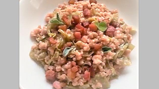 La storia rivisitata: quando la pasta  grattugiata si tinge di rosa   