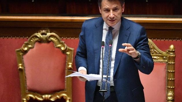 Conte e il Mes: tra il sì e il no c'è di mezzo il mare. Greco