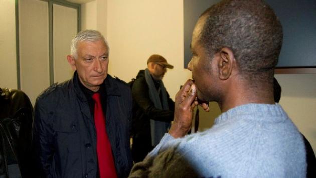 Borghi nel mirino, il sindaco lo difende - Il sondaggio