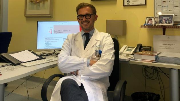 Sverzellati: «Gravi polmoniti da Covid? 40 tac al giorno. Tutti non vaccinati»