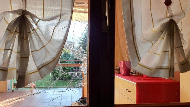Ladri intenditori scelgono i quadri: rubati i quattro più preziosi e l'argenteria