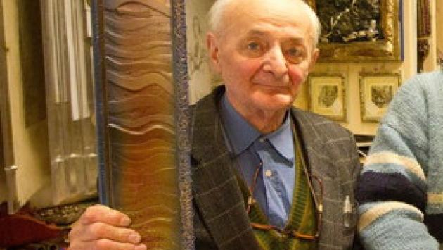 Addio a Francesco  Alinovi, storico corniciaio