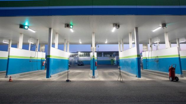 «Metano troppo caro, per ora chiudiamo il distributore»