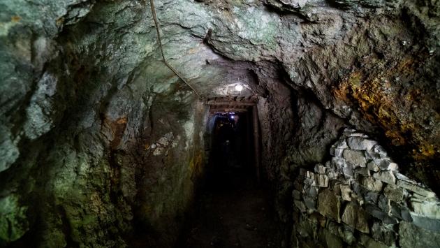 Rainieri (Lega): "Miniere di Corchia, la Regione blocchi anche l'attività di ricerca di minerali"