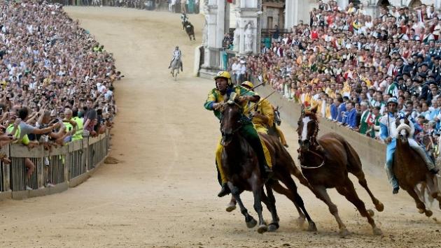 Il Palio di Siena annulla le Carriere 2020