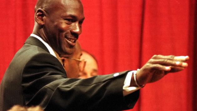 Sneaker usate di  Jordan vendute a 517mila euro, è record
