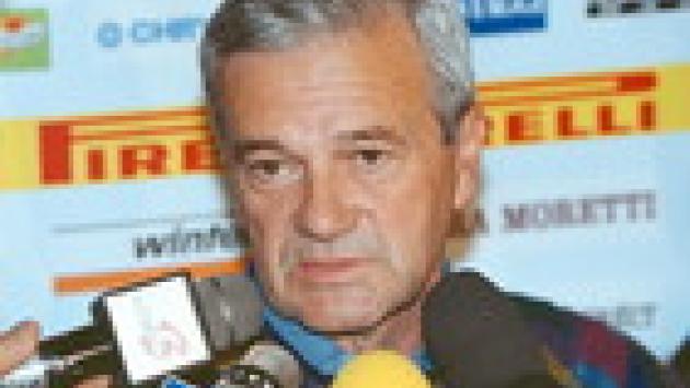 Addio a Gigi Simoni, aveva 81 anni: allenò il Napoli, la Lazio e l’Inter di Baggio e Ronaldo