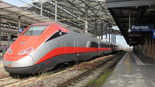 Quel Frecciarossa “fuori orario”: avanti e indietro da Parma a Milano