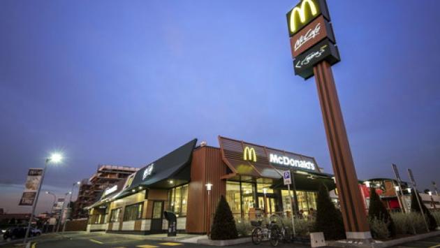 McDonald's, per 2 settimane colazione gratis per medici e infermieri