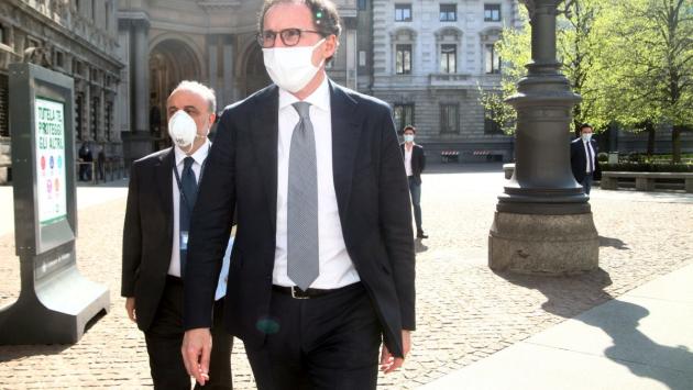 Coronavirus, Boccia "non esistono passaporti sanitari"