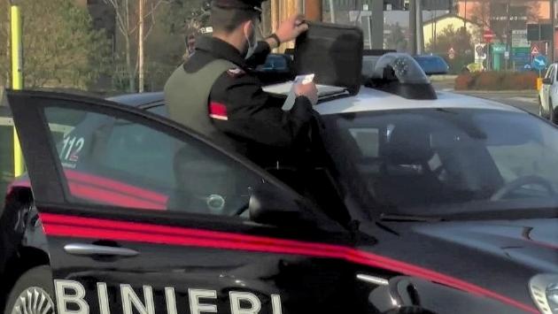 Molesta sessualmente madre e figlia in pizzeria: salsese nei guai