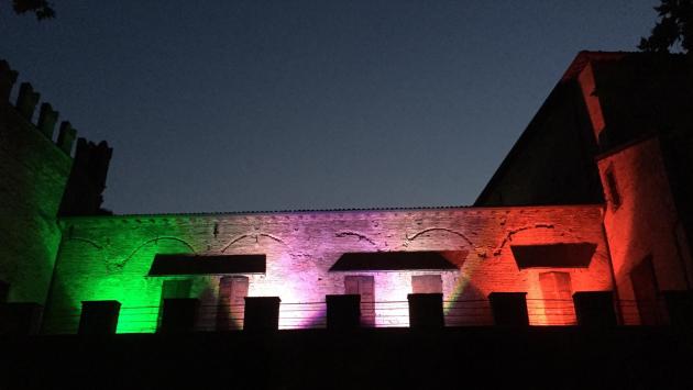 Rocca tricolore a San Secondo per la Festa della Repubblica
