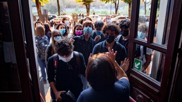Verso la prima campanella: il 95% dei docenti è in cattedra