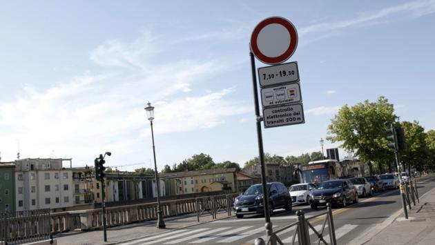 Corsie preferenziali,   sono in arrivo oltre 1500 multe
