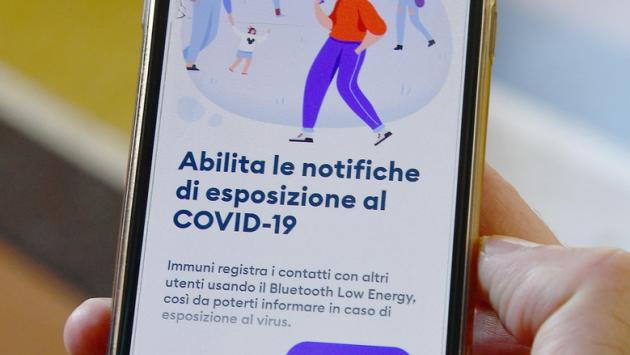 Immuni, l'app che divide i pareri e anche le famiglie