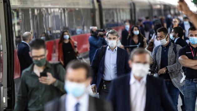 I contagi in Italia oggi sono 210, i morti 34