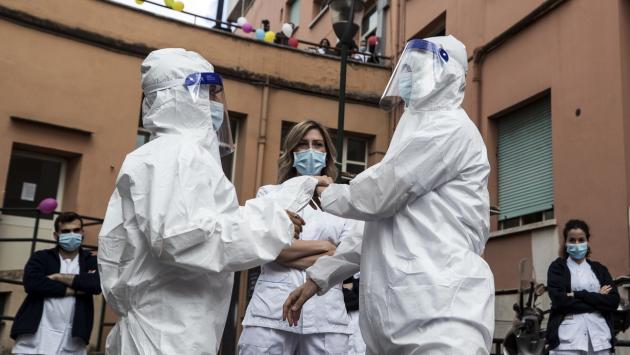 Covid-19, 24 morti in un giorno: un numero che non si vedeva da febbraio 