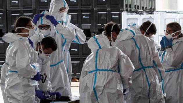 Germania, dopo il caso del mattatoio scatta un nuovo lockdown nel distretto di Guetersloh 