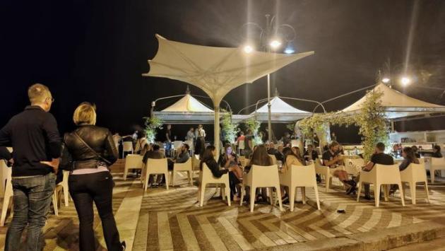 Movida a Milano Marittima, il sindaco annuncia una "stretta"