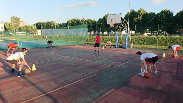 Cus, triage davanti agli impianti sportivi