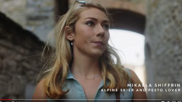 "Pesto story": la campionessa Shiffrin la racconta tra Calestano e i campi di basilico- Video 