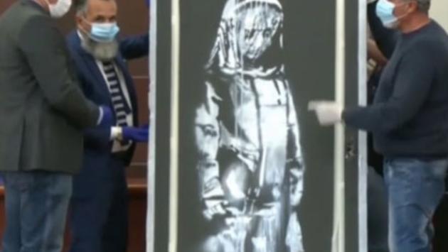 Banksy rubato al Bataclan e ritrovato in Italia, 6 arresti