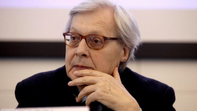 La crociata di Vittorio Sgarbi «contro i registi infedeli»