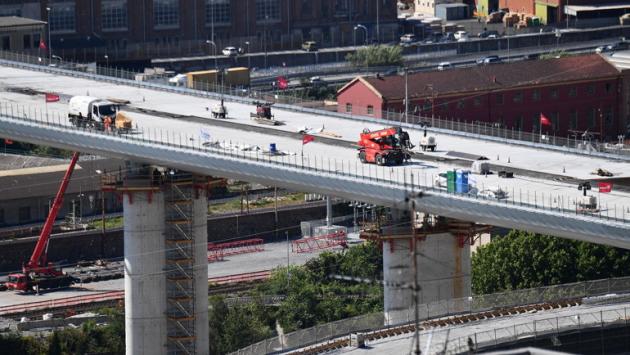 Ponte di Genova. Toti:  "Dopo le minacce il  governo lo riconsegna ad Autostrade"