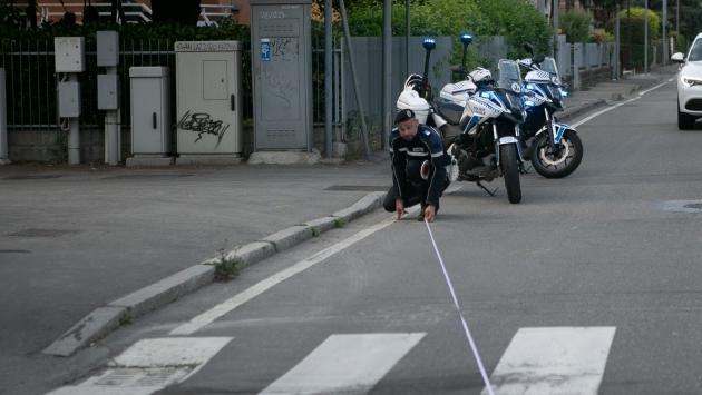 Ha un volto il ragazzo fuggito dopo lo schianto