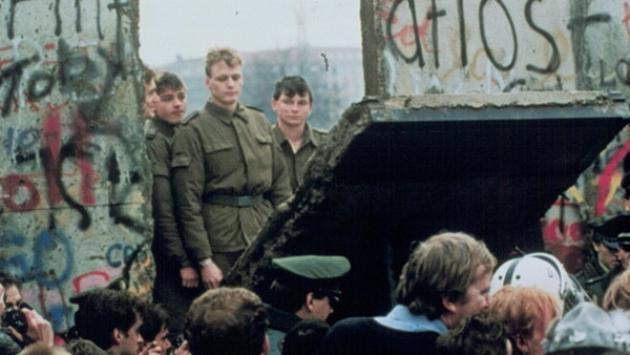 Dopo 44 anni arriva cartolina dalla Ddr, la fermo' la Stasi